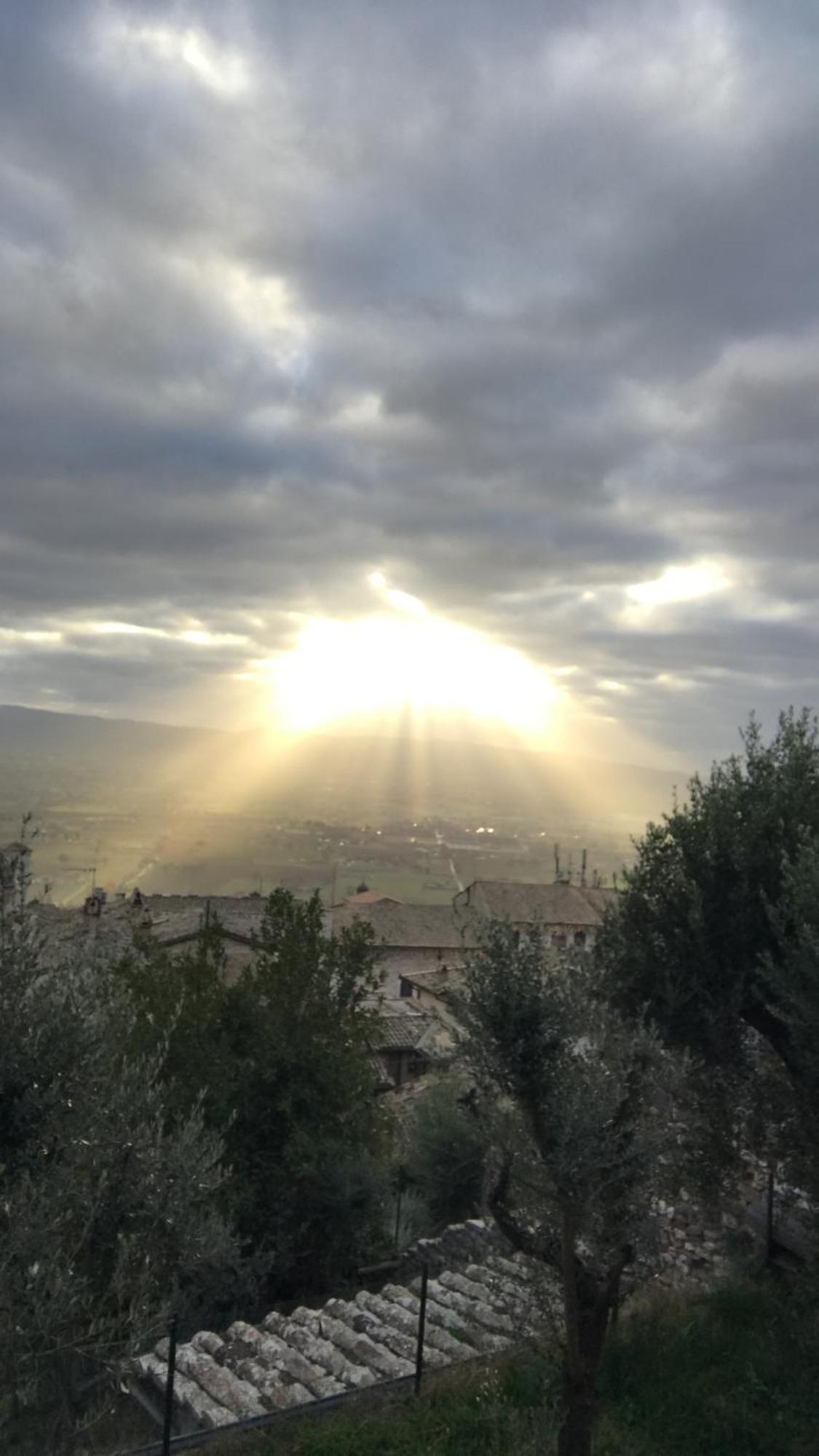 Le Dimore Arcangelo Maria Assisi Ngoại thất bức ảnh